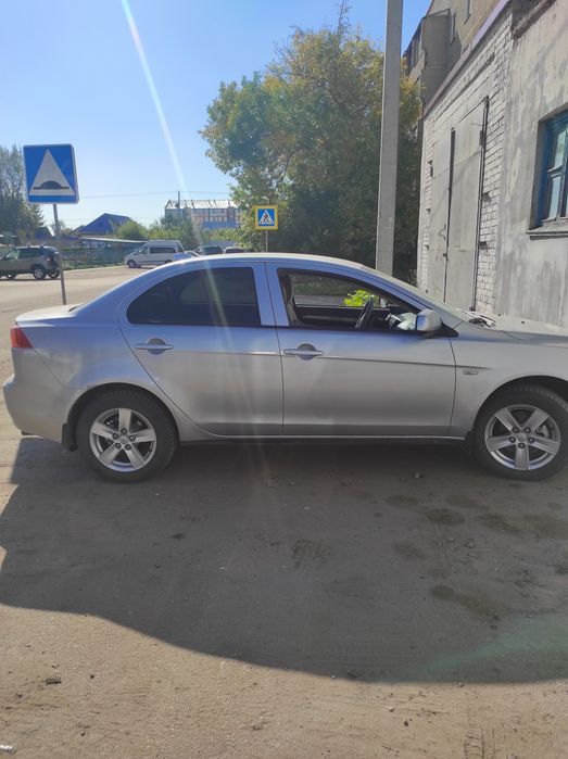 Автомобиль Митсубиси