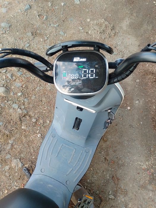 Scuter Electric ca nou 25km/h