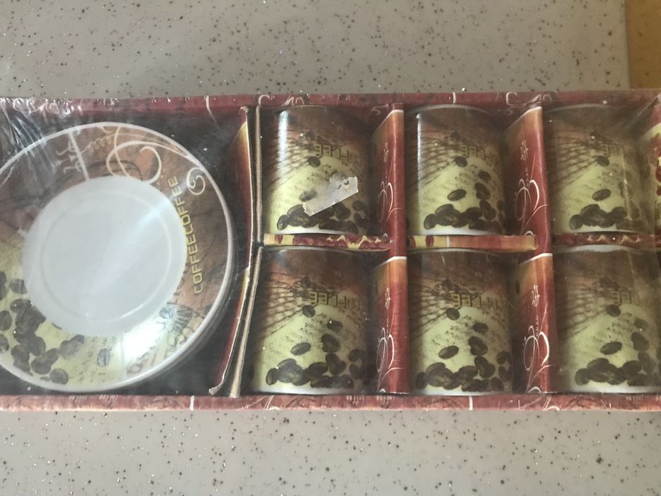 Чаши за кафе не употребявани
