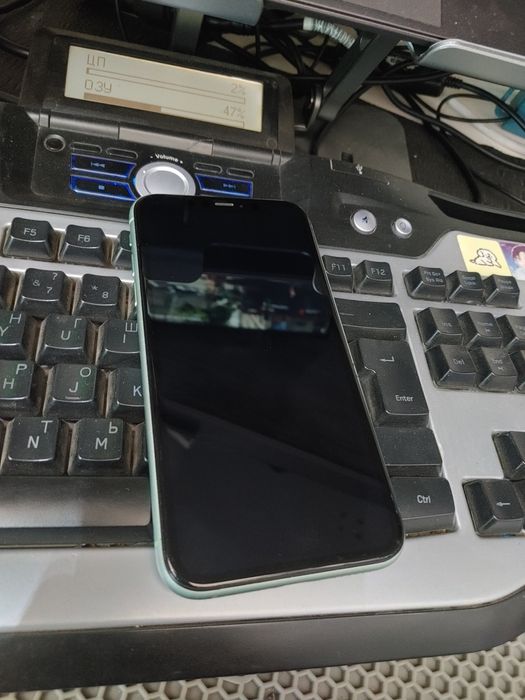 Iphone 11 64gb sotiladi