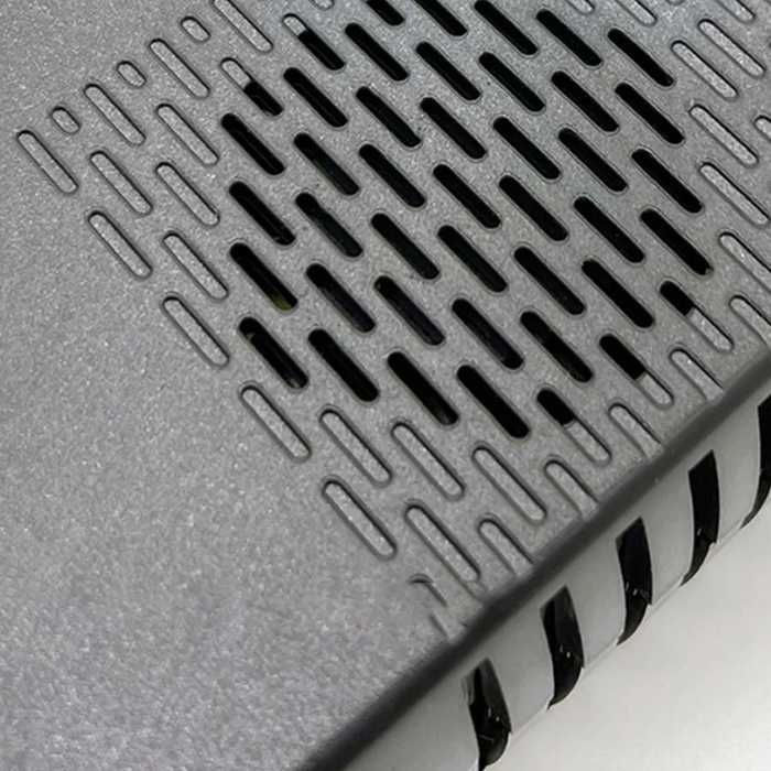 Ултра практичен преобразувател 1664 – от 12V/24V към 220V с 2 контакта, USB и Type-C