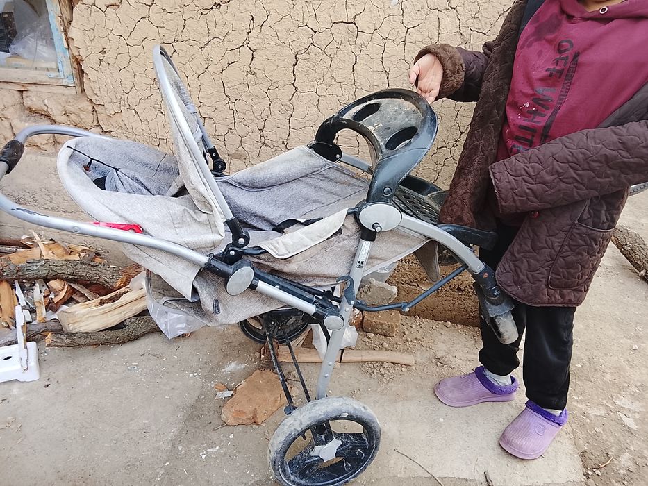 Продается детский коляска chaqaloqAravasi sotiladi