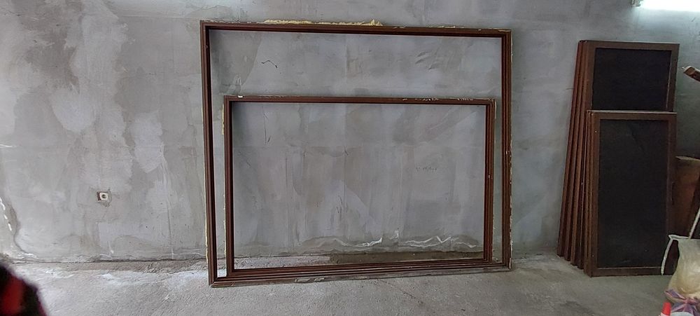 Кафява ПВЦ (PVC) Дограма с Плъзгащи се Витрини + Каси  2 бр