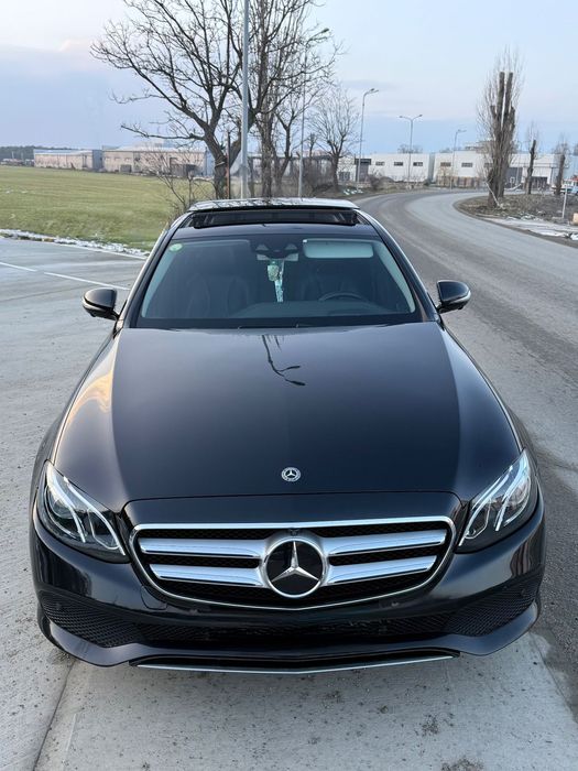 Mercedes-Benz E Mercedes E 220D, Înmatriculat