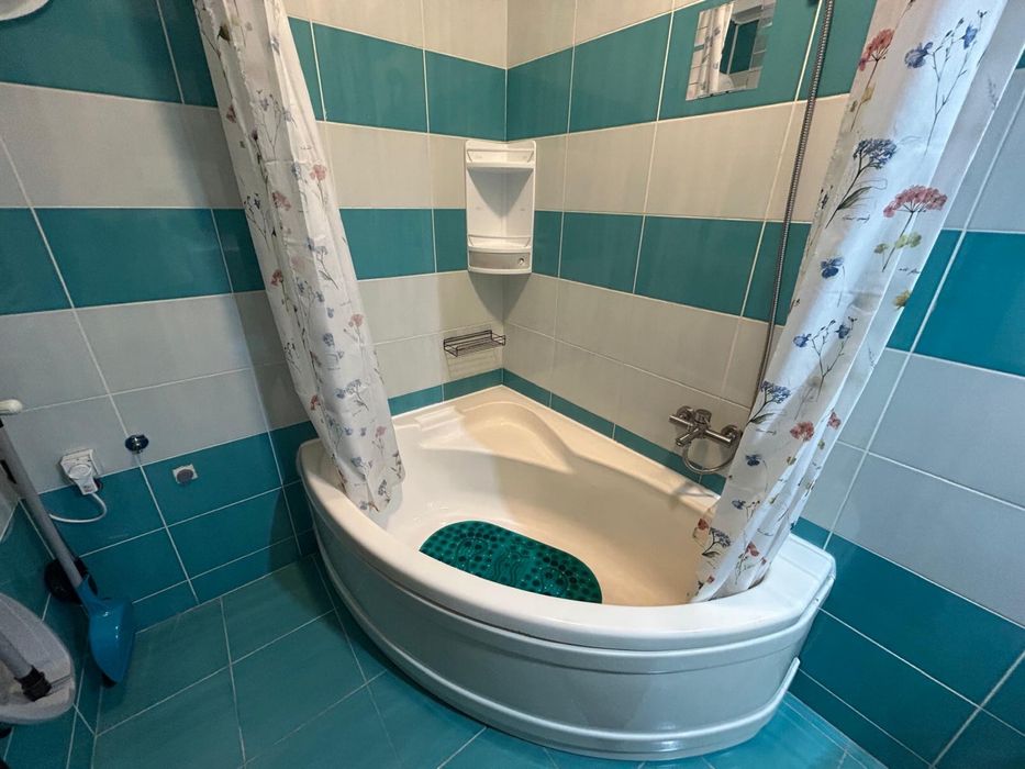 Inchiriez apartament 2 camere