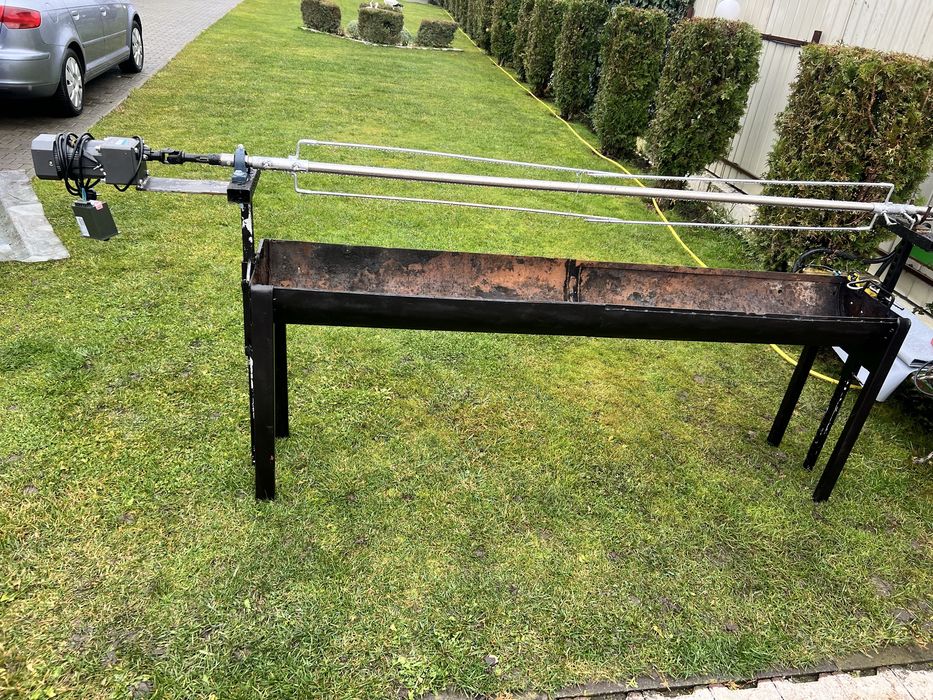 Inchiriez/pregatesc rotisor/protap