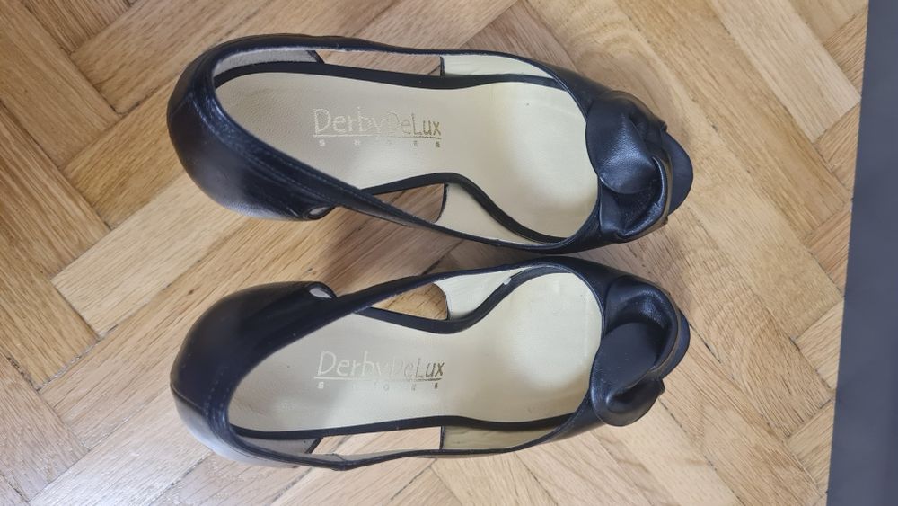 Pantofi cu toc piele naturala 35