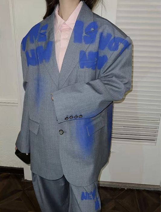 Женский костюм с брюками