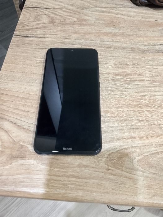 Продам телефон Redmi 8A