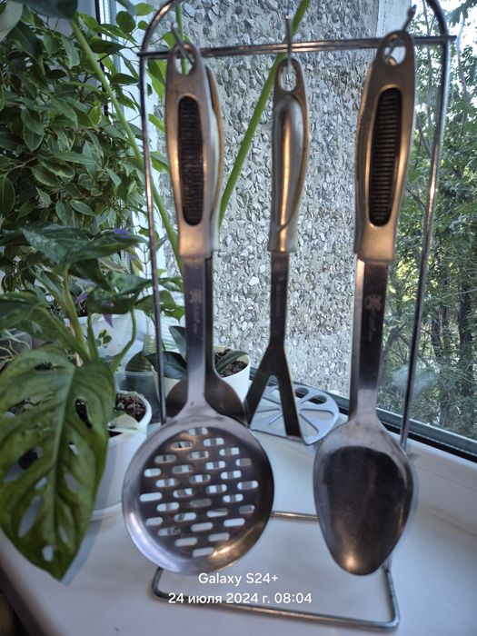 Кухонный набор для еды