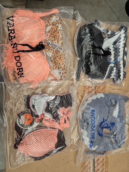 19 Costume de baie noi, lichidare de stoc