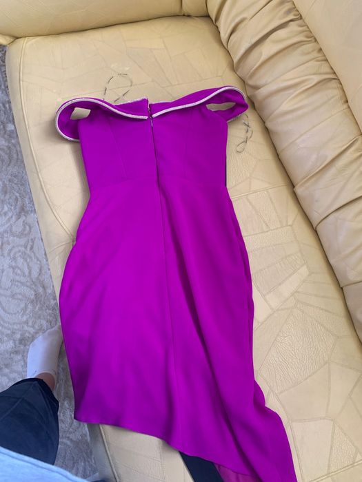 Vând rochie culoare mov