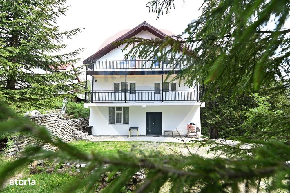 Pensiune premium Ranca-8 dormitoare cu bai proprii-afacere functionala