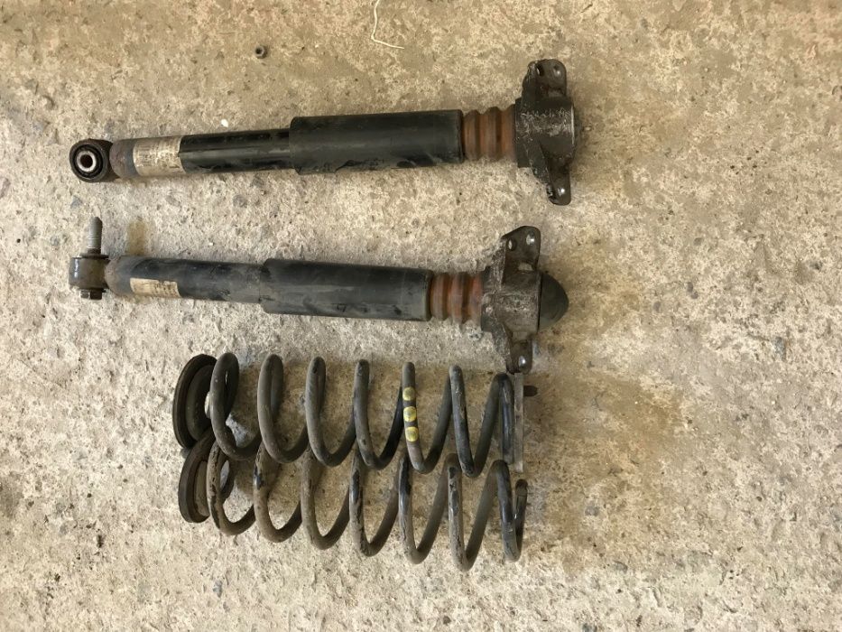 амортисьори с пружини VW Passat 6