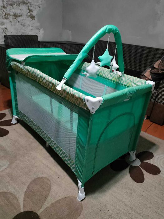 Продам кровать - манеж