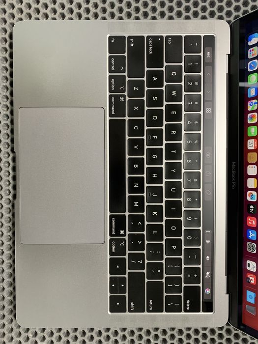 MacBook Pro 13 2018. Диск 512gb.