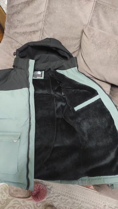 Продам пуховик для мальчика