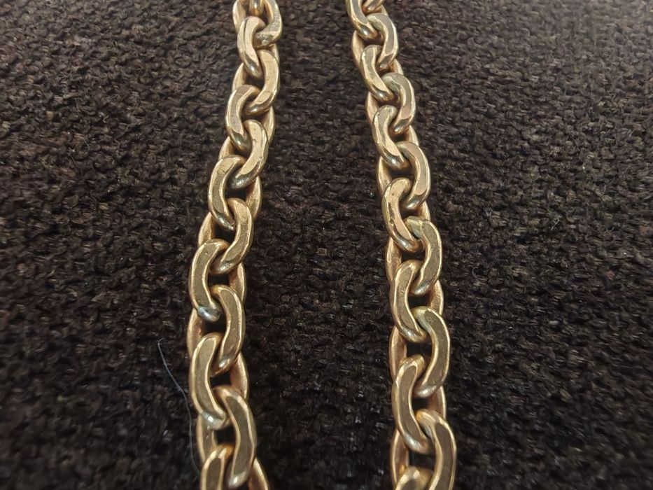 Продавам плътен български златен ланец синджир  14к