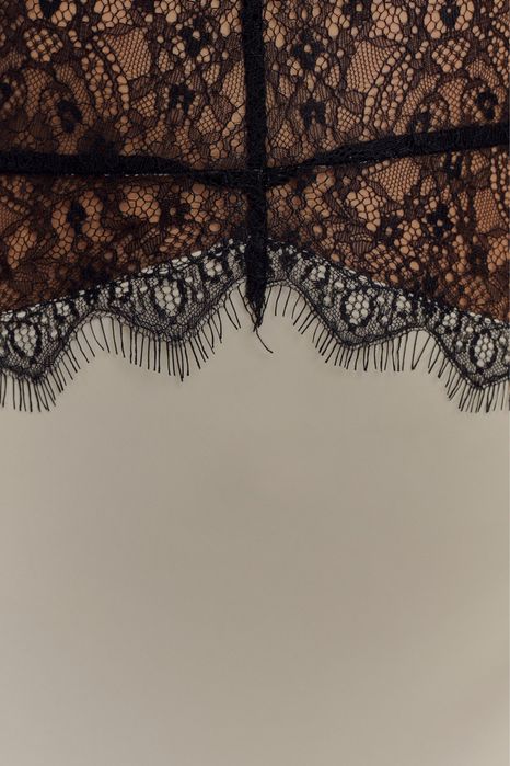 Рокля модел на  Meshki