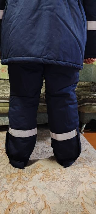 Продам зимний бушлат новый.