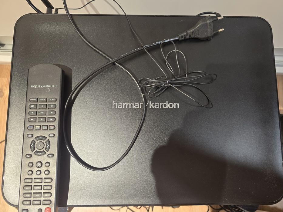Vând sistem Home Cinema Harman Kardon BDS 535 complet 5.1