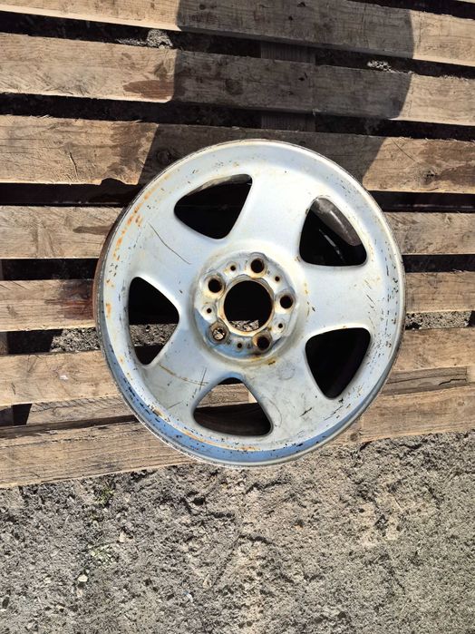 15 цола 5 х 114,3 мм Джийп Гранд Чероки от 1992 до 1998 г