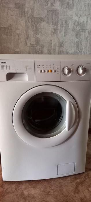 Продается стиральная машинка