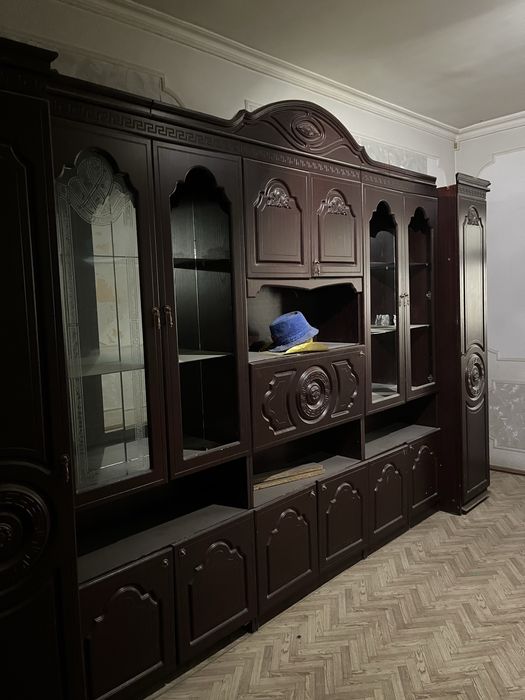 Мебеллар ва сандиқ сотилади, шу тоифа буюмлар оладиганлар диққатига