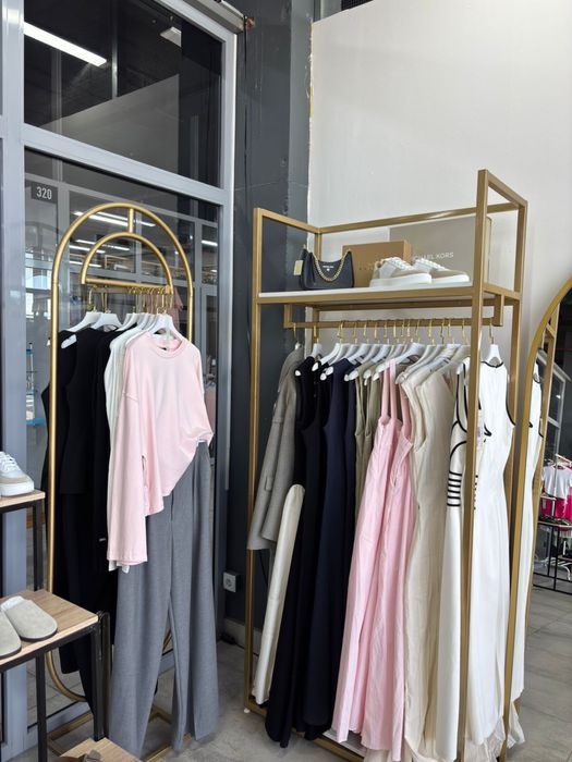 Рейлы, оборудование в бутик