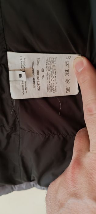 Vând geaca iarna cu pene ceruti