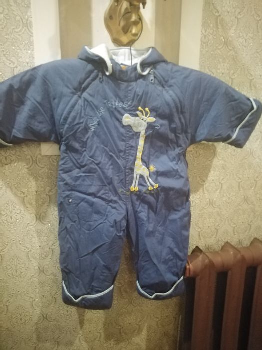 Детский осенний комбинезон