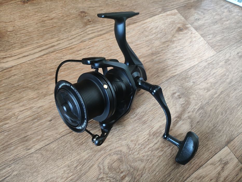 Катушка карповая. Новая.