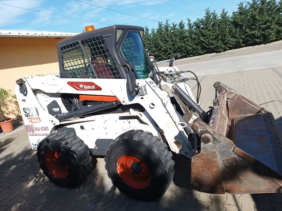 Bobcat S220 incarcator mutifunctional