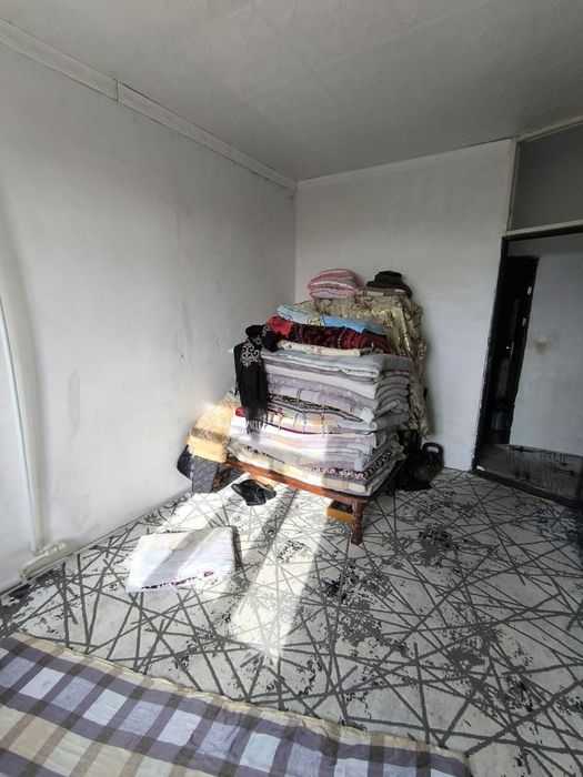 Продам 2-х ком. Тарцевая распашонка. Янгихаетском районе.