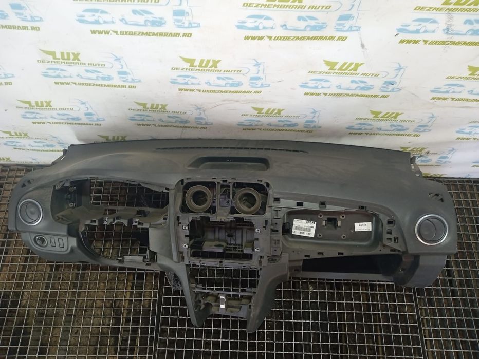 Plansa bord 681004784R Dacia Sandero 2 [2013 - 2016]