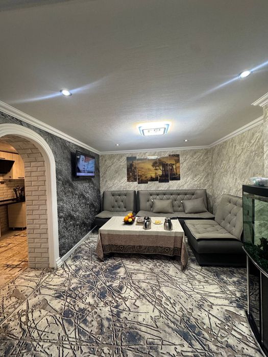 shaharda 12 sotuxli hovlili uy, 5 xonali, barcha sharoitga ega