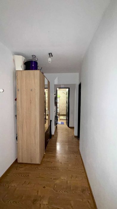 Vand apartament 3 camere