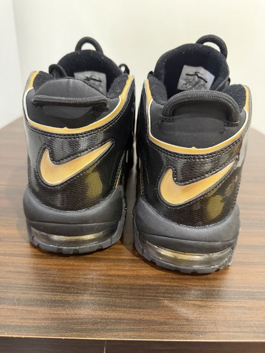 Nike air more uptempo