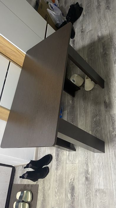 Продается кухонный стол