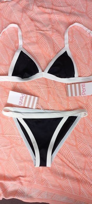 Costum baie nou Penti
