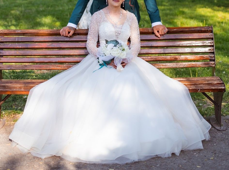 Se vinde rochie de mireasă