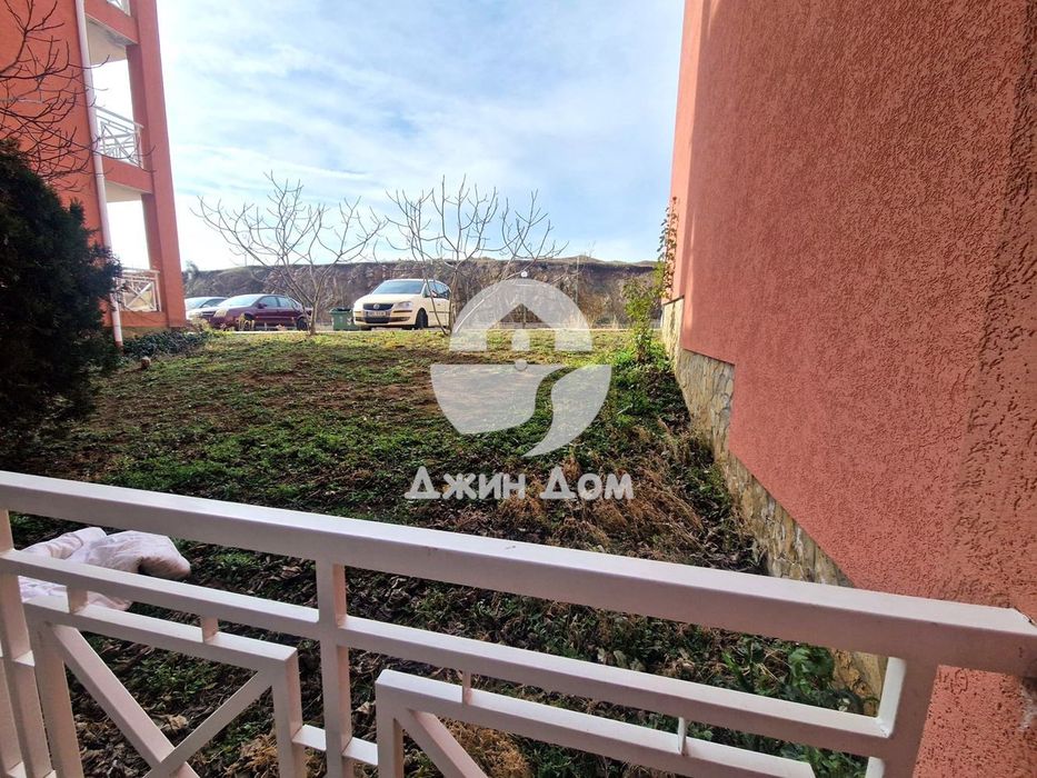 Продава се Едностаен апартамент в к.к. Слънчев бряг - 28 кв.м за 1000 €/кв.м - Снимка #4