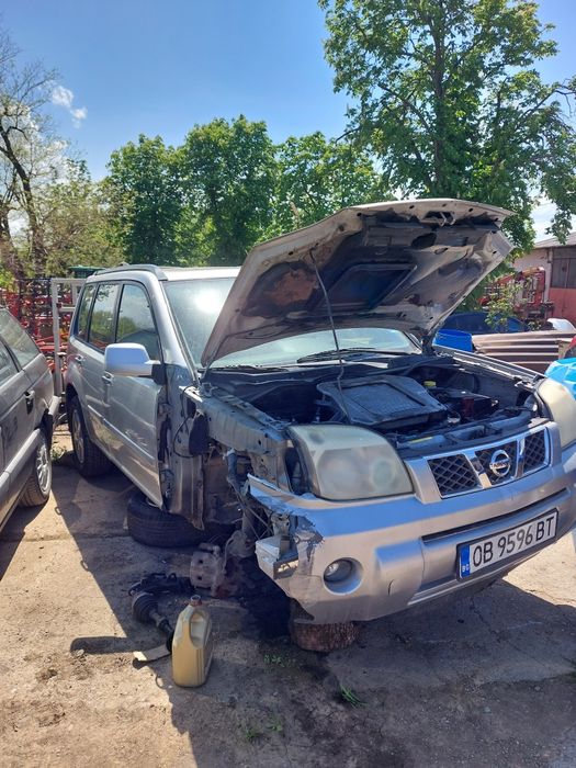 Nissan X-trail на Части