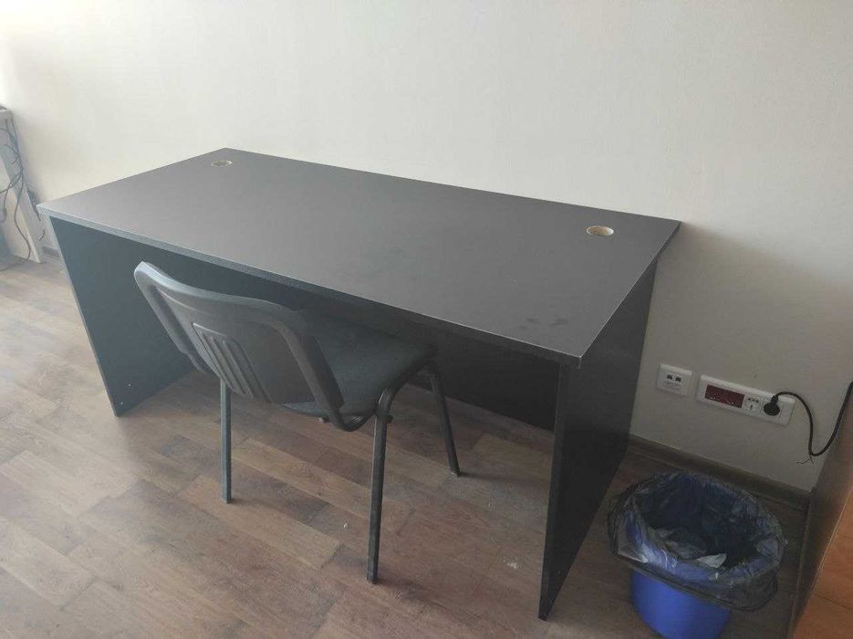 Стол офисный черный