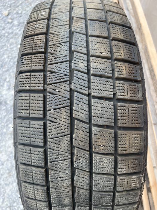 Продам зимние шины R19!