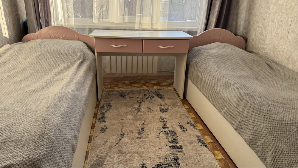 Срочно. Продам детский спальный гарнитур