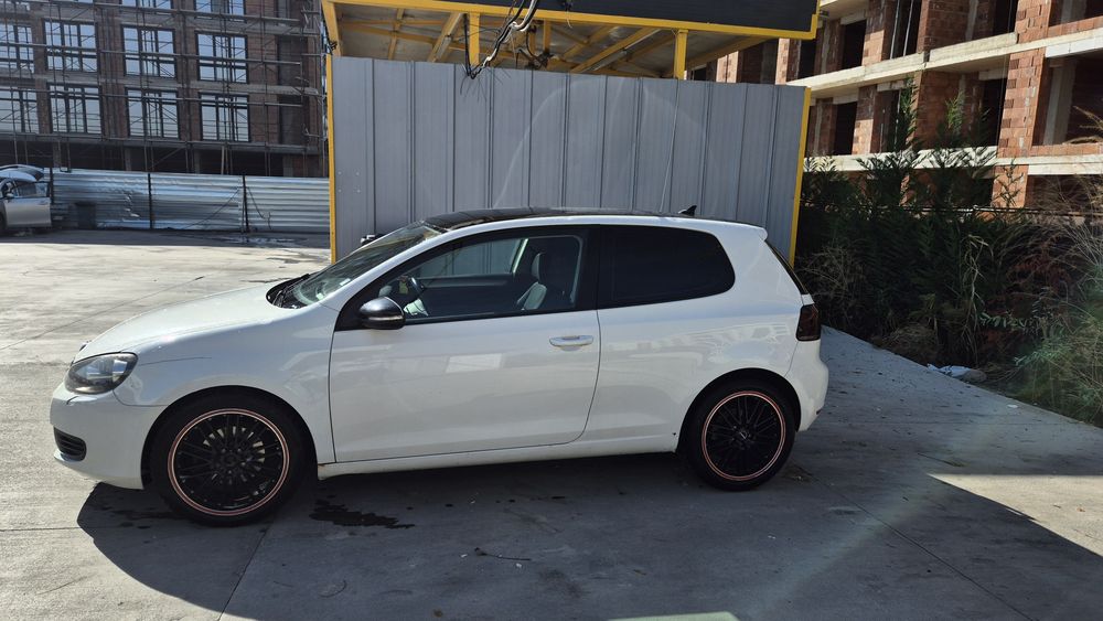 VW GOLF 6 2.0 TDI 110кс
