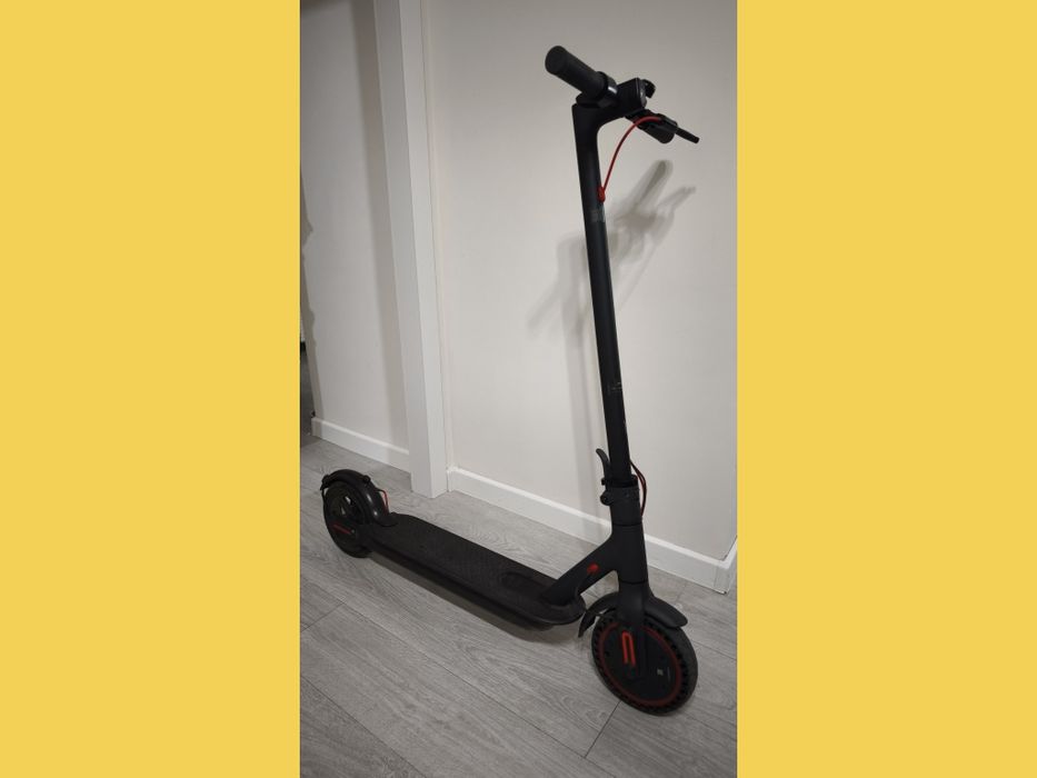 Электросамокат Xiaomi Pro