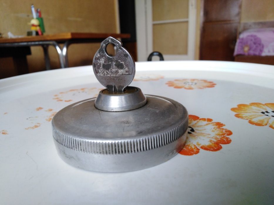 Продавам части за лека кола - Вартбург - 353 W