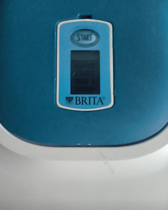 BRITA - Филтриращ Контейнер за Вода 8,2L